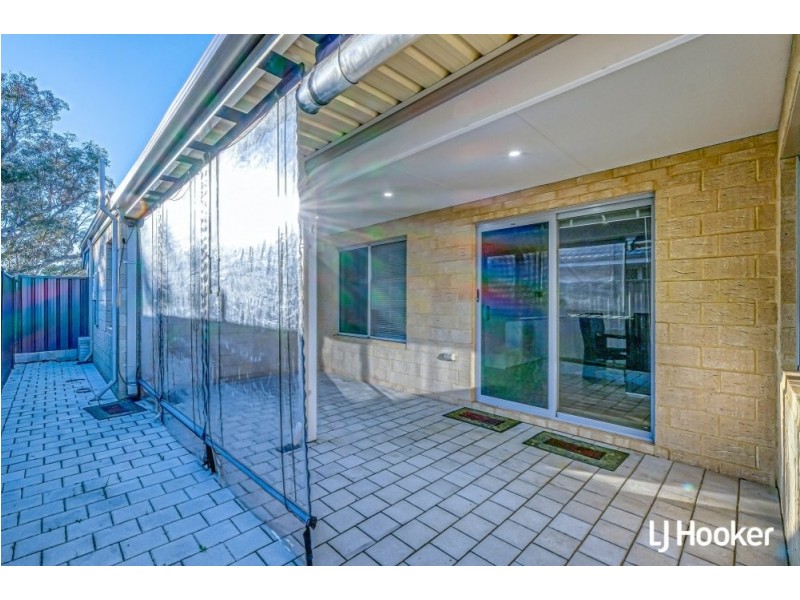 11 Mears Way, Hilbert WA 6112