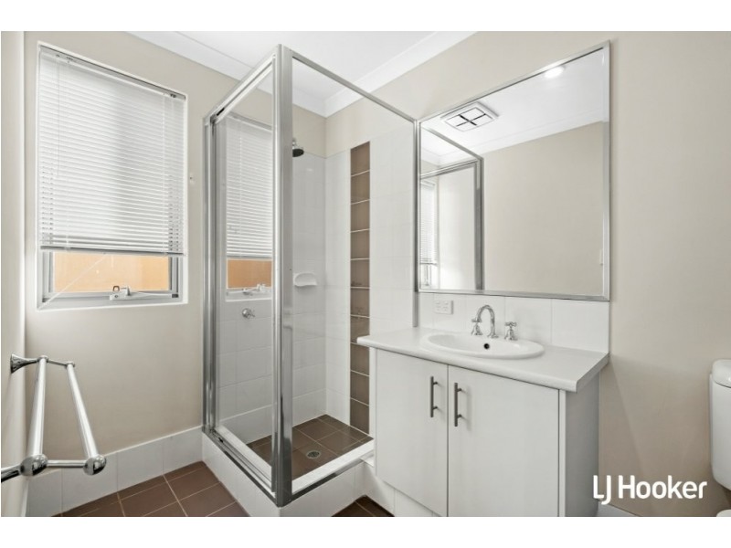 11 Mears Way, Hilbert WA 6112