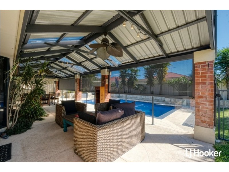 9 The Bridgeway, Canning Vale WA 6155