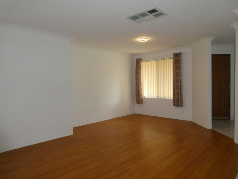 5 Osten Drive, Langford WA 6147