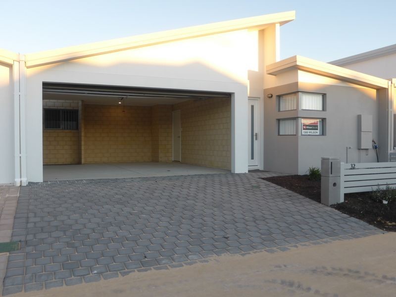 32 Lakey Street, Southern River WA 6110