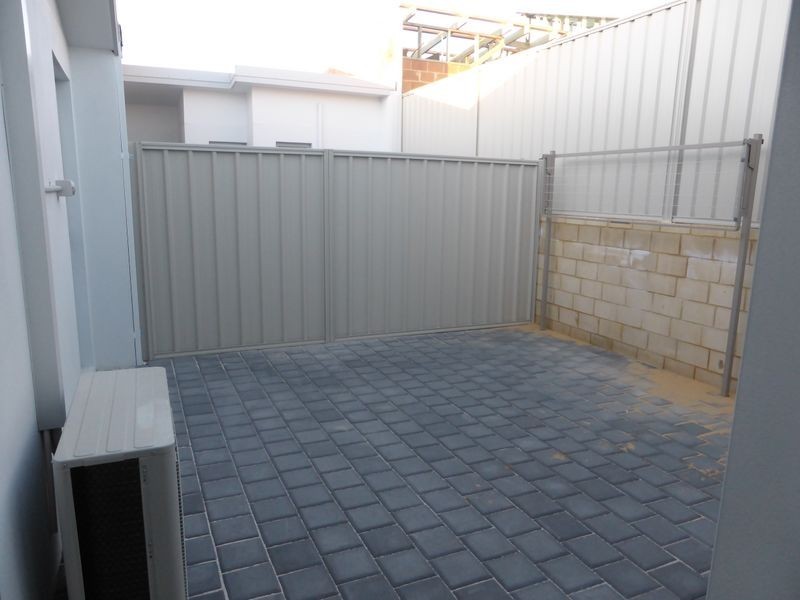 32 Lakey Street, Southern River WA 6110