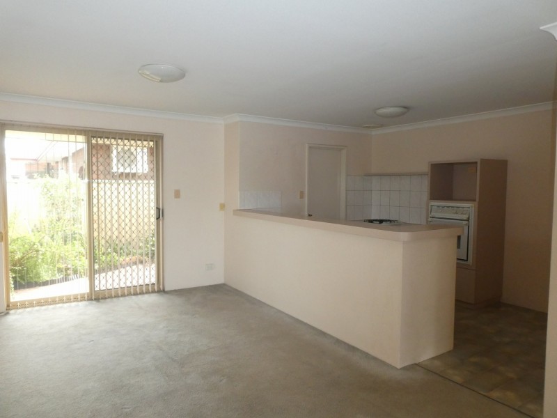 1/146 Corfield Street, Gosnells WA 6110