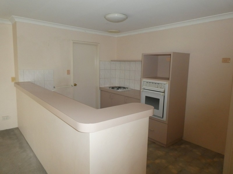 1/146 Corfield Street, Gosnells WA 6110