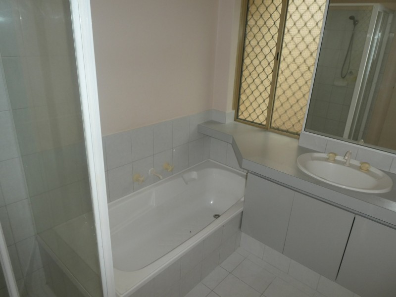 1/146 Corfield Street, Gosnells WA 6110