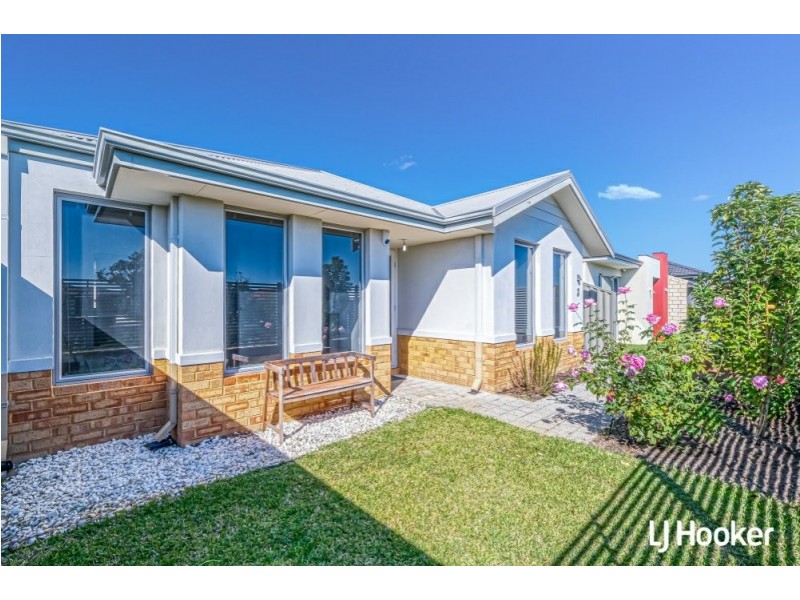 3 Oriel Lane, Piara Waters WA 6112