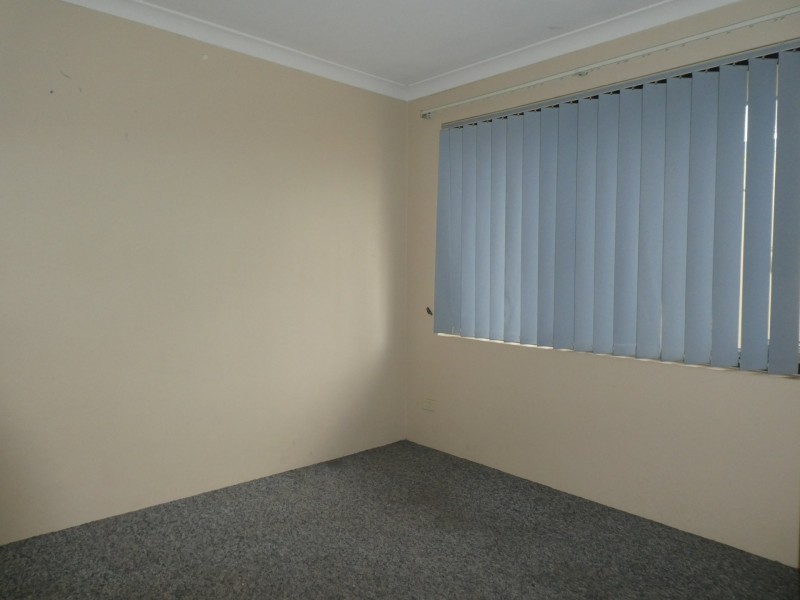 15 Parkfield Blvd, Bertram WA 6167