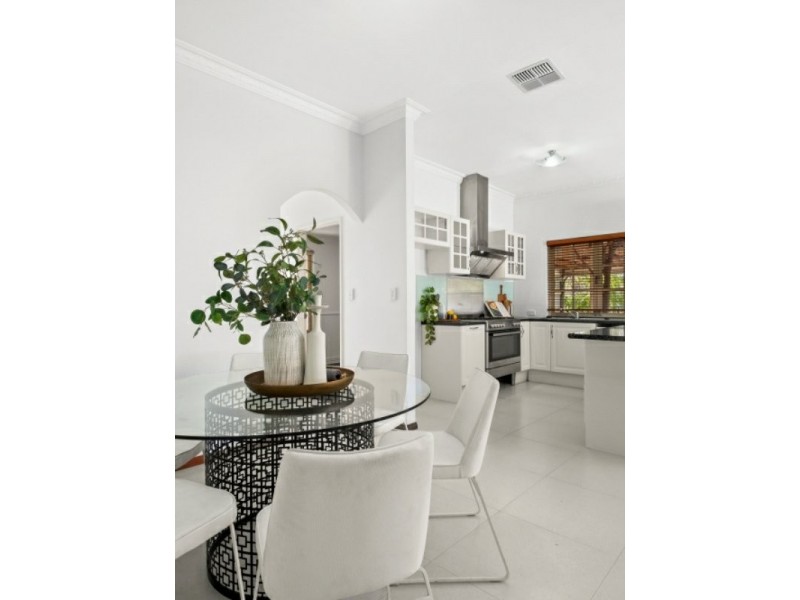 9B Shaw Place, Innaloo WA 6018