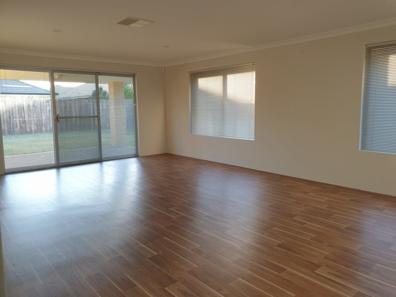 27 Bluebird Street, Wellard WA 6170