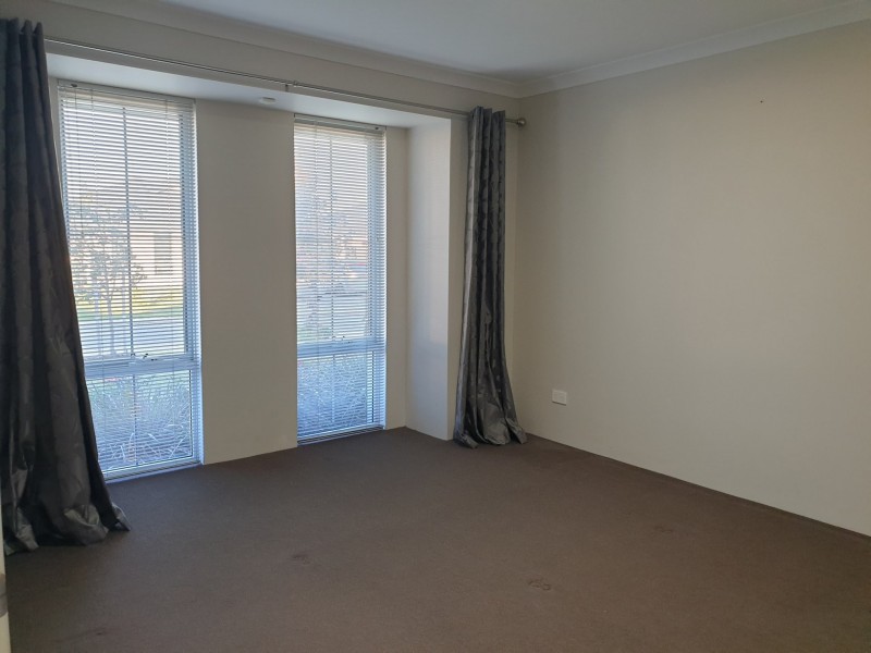 27 Bluebird Street, Wellard WA 6170