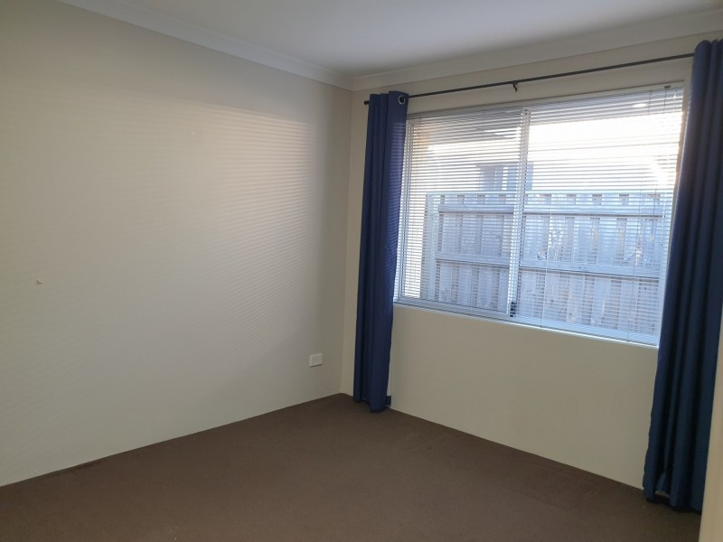 27 Bluebird Street, Wellard WA 6170