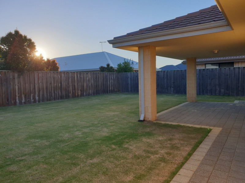 27 Bluebird Street, Wellard WA 6170