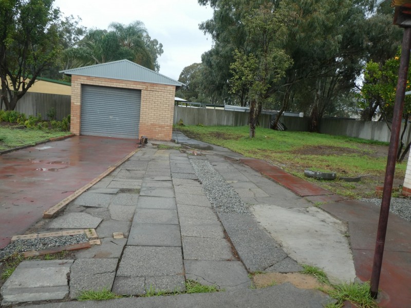 23 Kenwick Road, Kenwick WA 6107