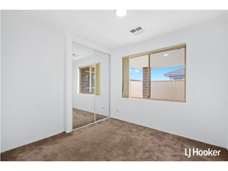 37 Laggan Road, Canning Vale WA 6155