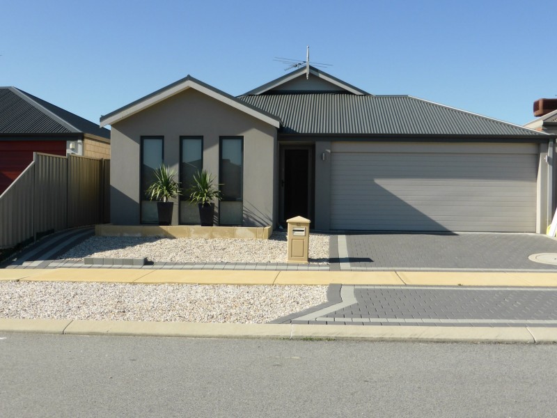 37 Magdalen Loop, Piara Waters WA 6112