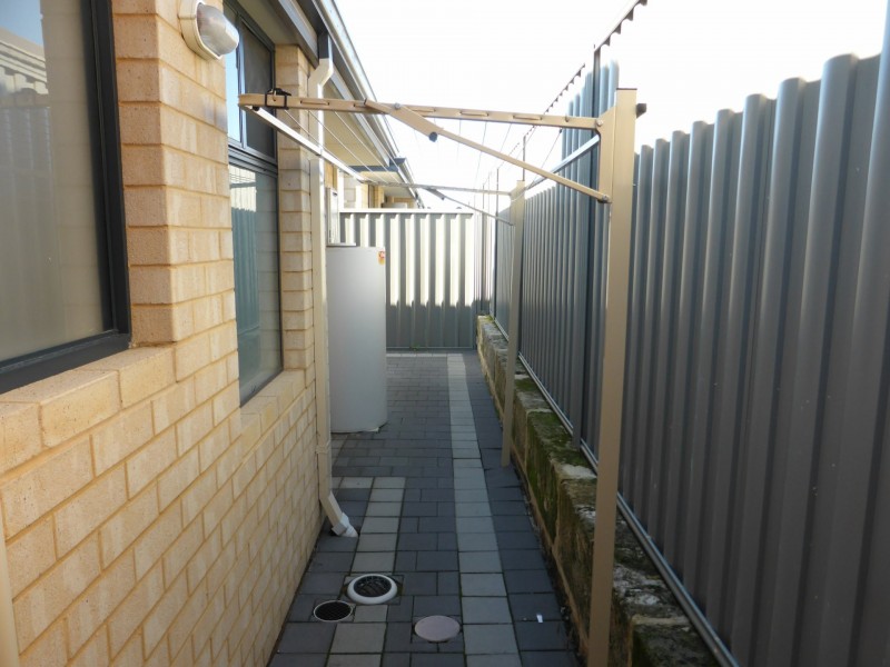 37 Magdalen Loop, Piara Waters WA 6112