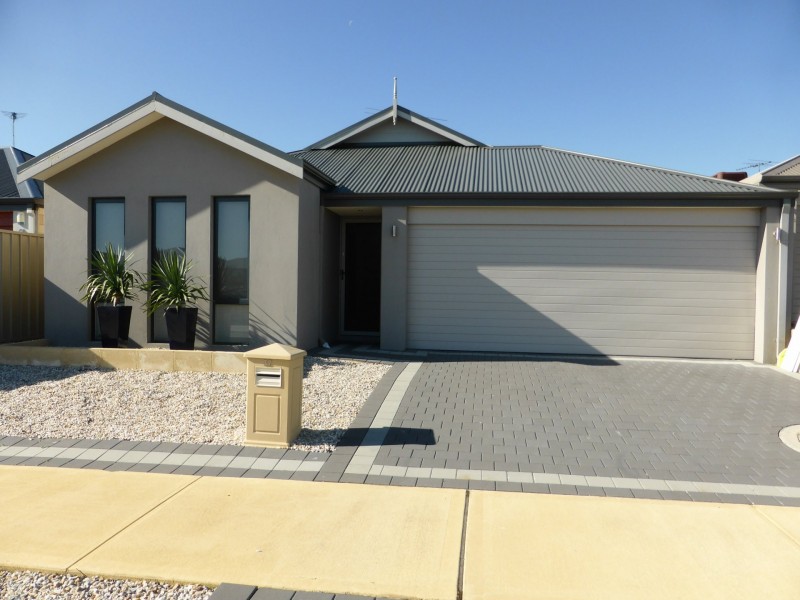 37 Magdalen Loop, Piara Waters WA 6112