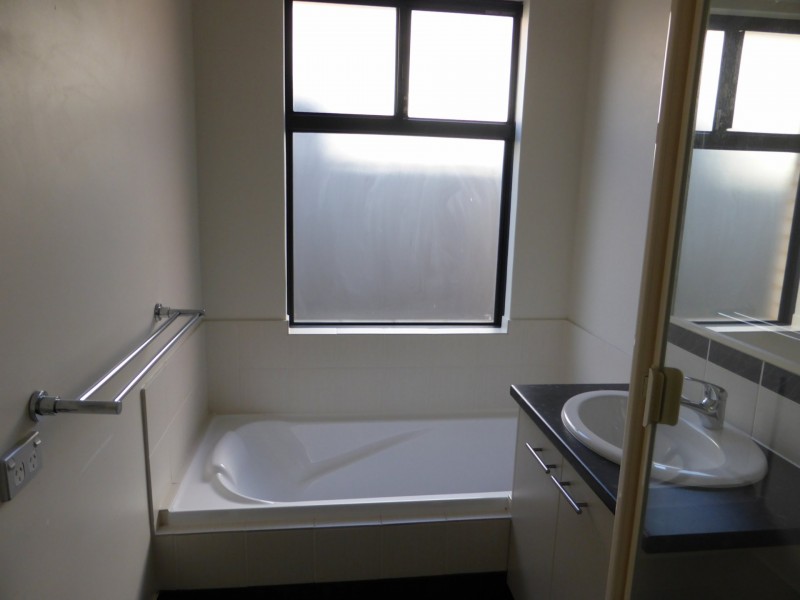 37 Magdalen Loop, Piara Waters WA 6112