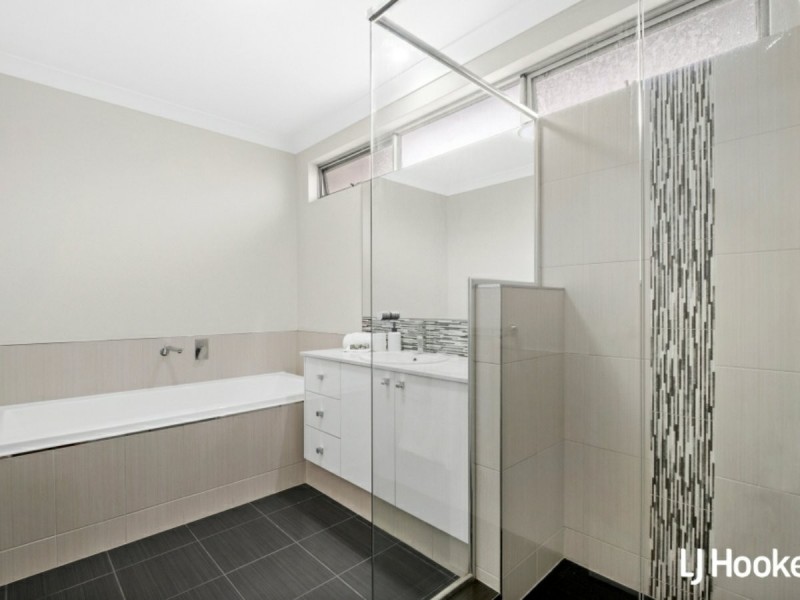 50 Cassino Drive, Stirling WA 6021