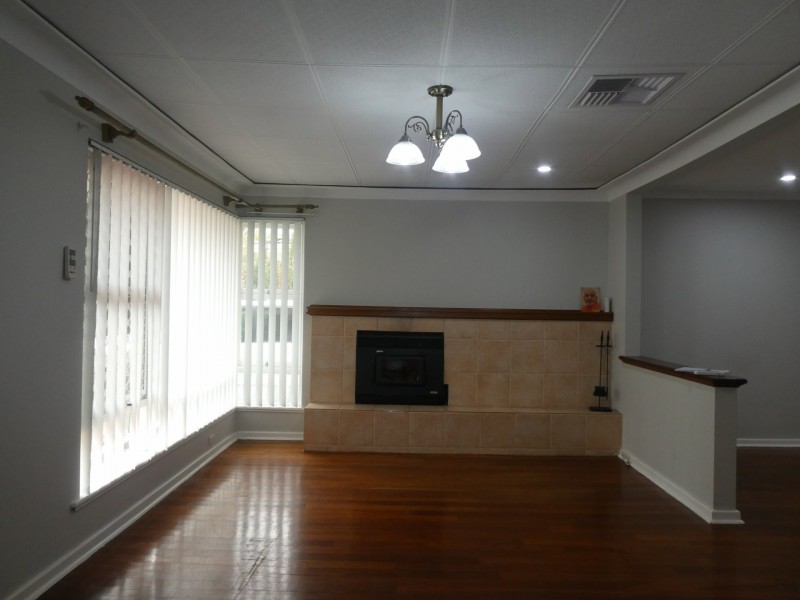 29 Leach Avenue, Riverton WA 6148