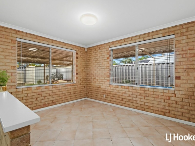 102 Lydon Boulevard, Atwell WA 6164