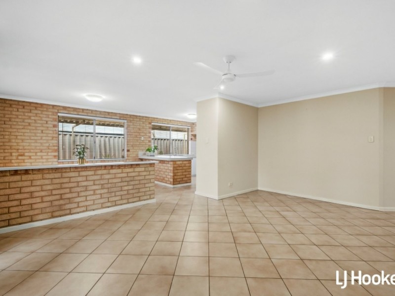 102 Lydon Boulevard, Atwell WA 6164