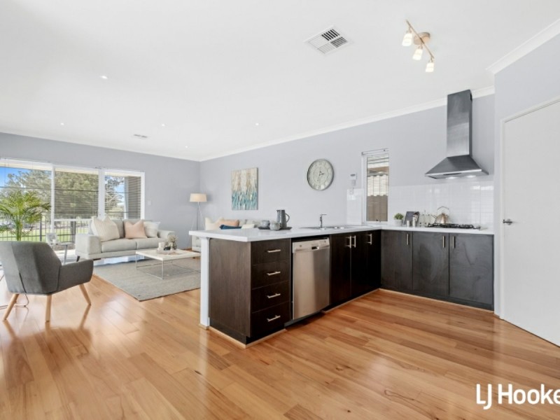 7 Mugo Lane, Aubin Grove WA 6164