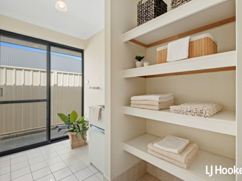 38 Jacksonia Promenade, Success WA 6164