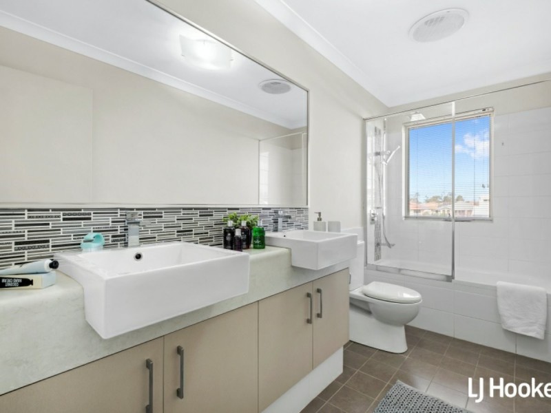 1A Alaska Crescent, Southern River WA 6110
