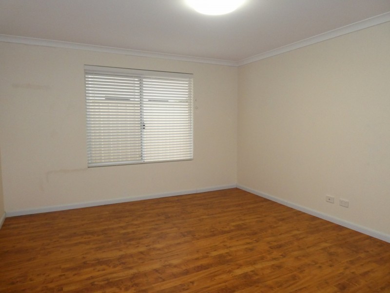 1 Claridge Circle, Thornlie WA 6108