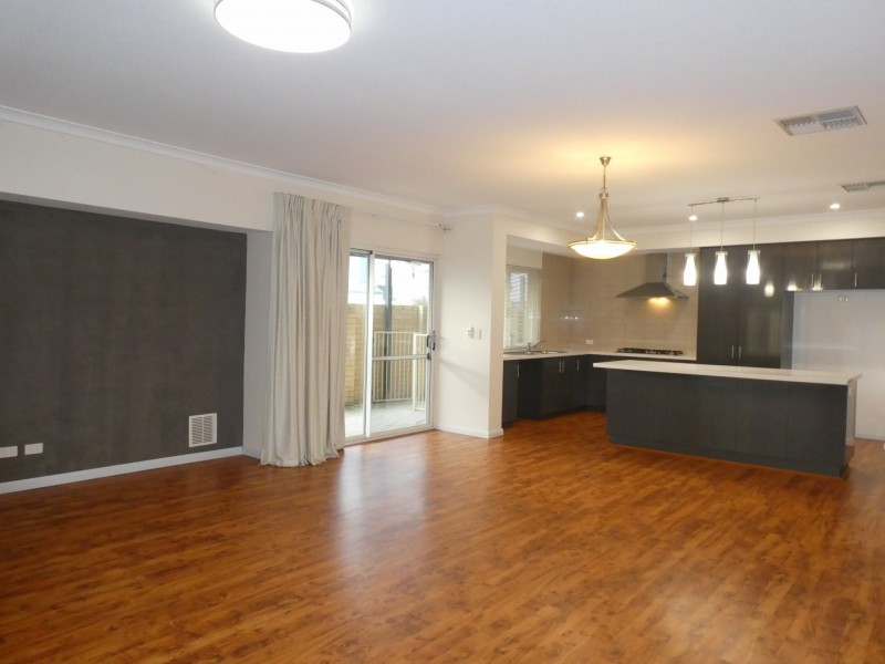 1 Claridge Circle, Thornlie WA 6108