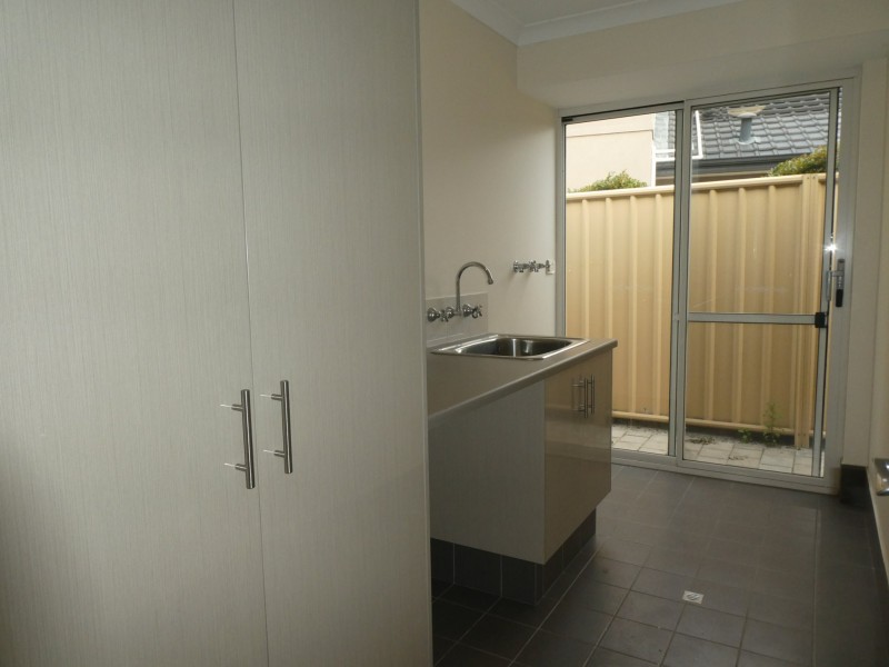 1 Claridge Circle, Thornlie WA 6108