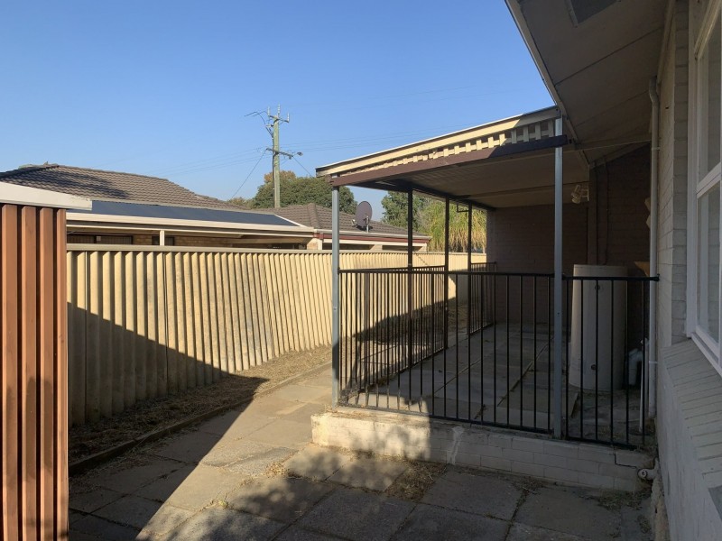 55 Berehaven Avenue, Thornlie WA 6108