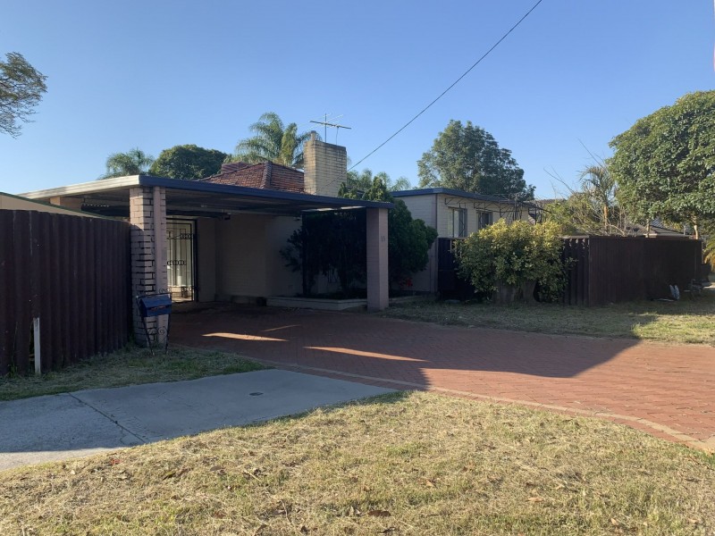 55 Berehaven Avenue, Thornlie WA 6108