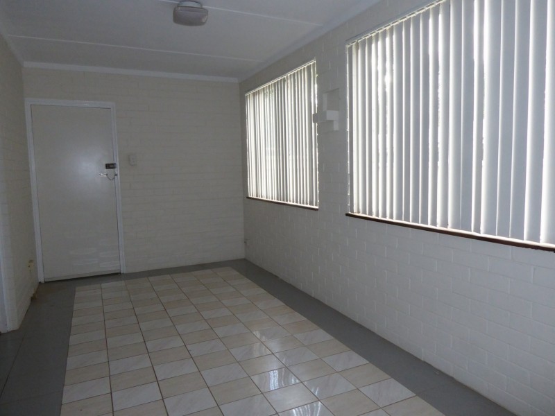 55 Berehaven Avenue, Thornlie WA 6108