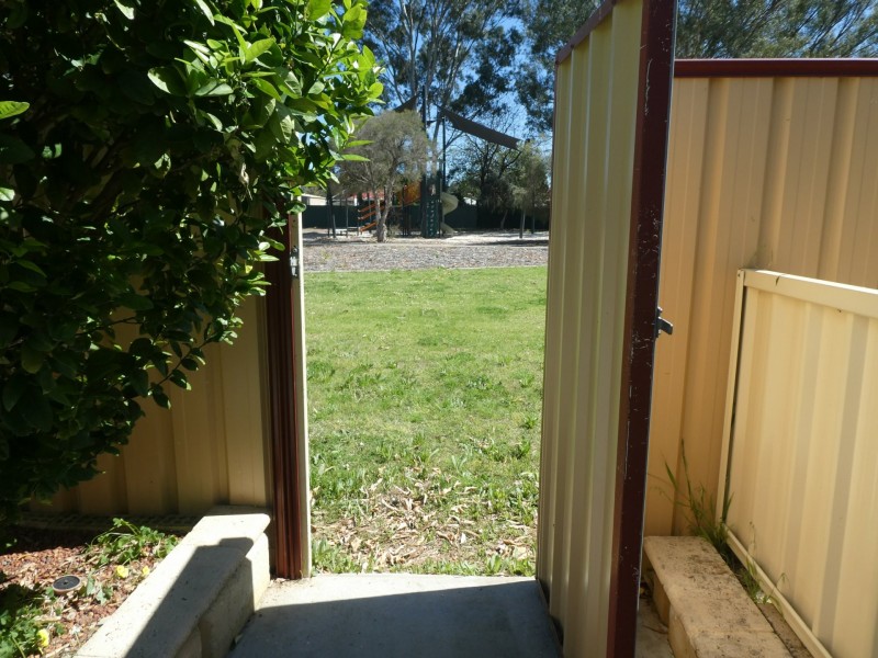 4 Manup Court, Kenwick WA 6107