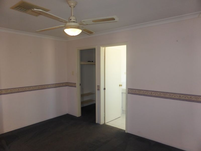 18 Bronzewing Street, Huntingdale WA 6110