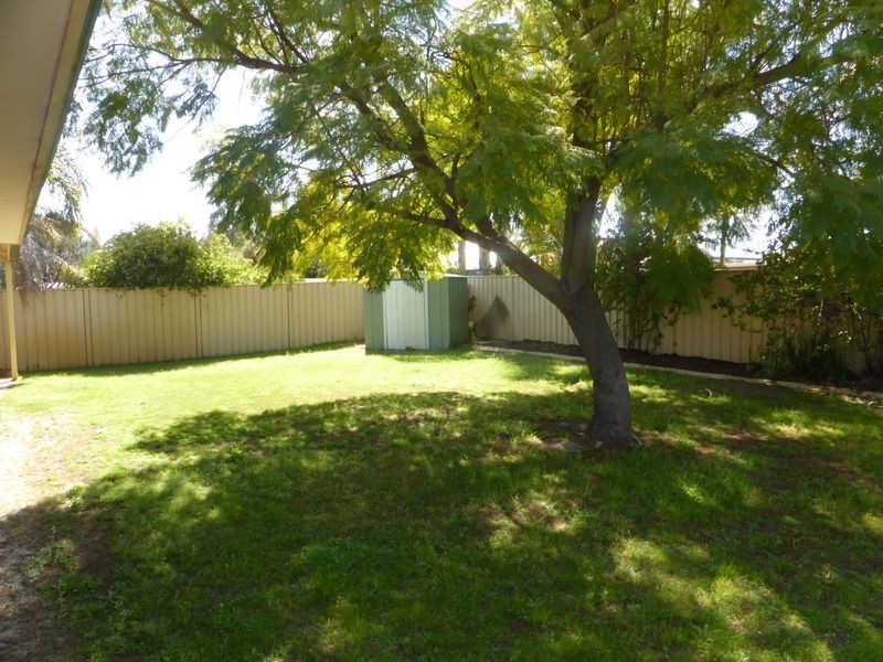 18 Bronzewing Street, Huntingdale WA 6110