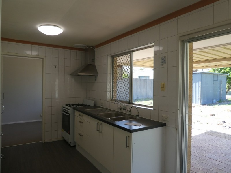 7 Baryna Street, Armadale WA 6112