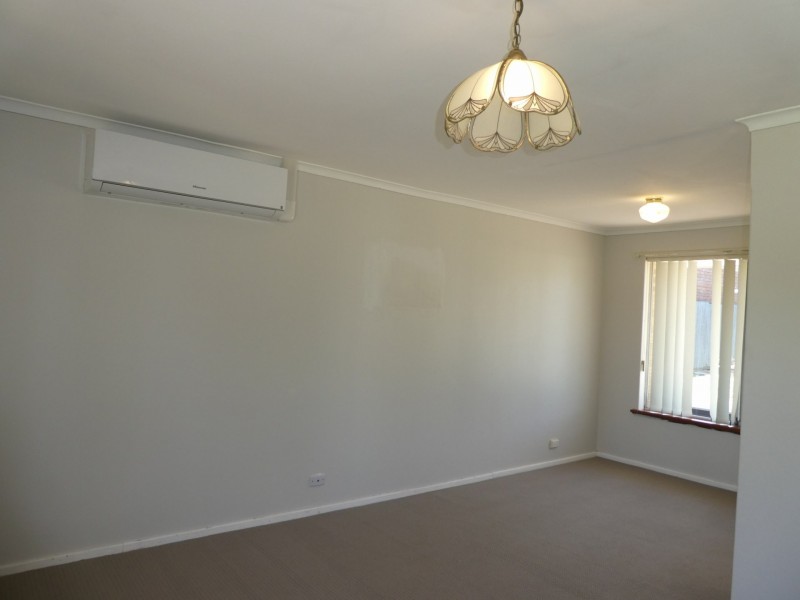 7 Baryna Street, Armadale WA 6112