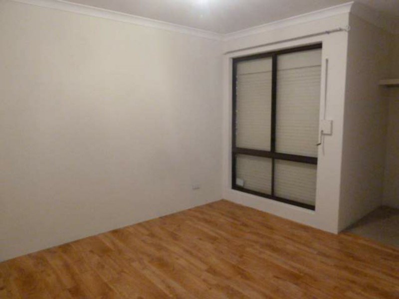 57 San Jacinta Road, Seville Grove WA 6112