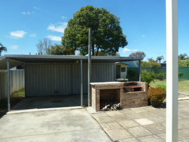 57 San Jacinta Road, Seville Grove WA 6112