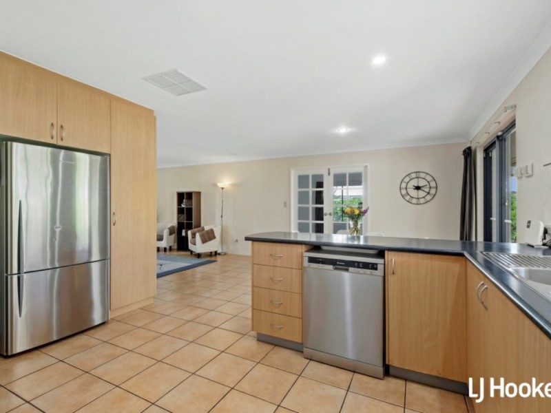 154 Birnam Road, Canning Vale WA 6155