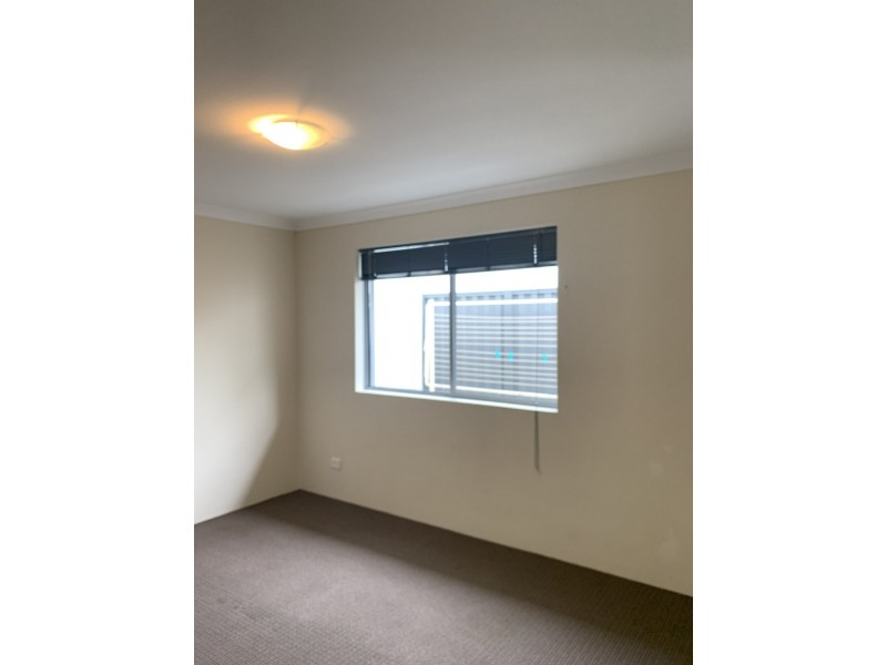 2 Moonlight Court, Huntingdale WA 6110