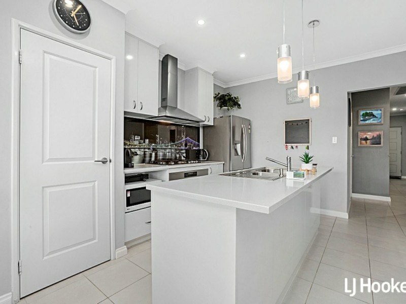 31 Monument Street, Harrisdale WA 6112