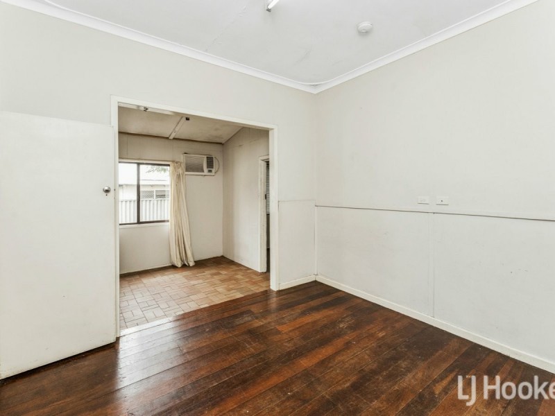 84 Dorothy Street, Gosnells WA 6110