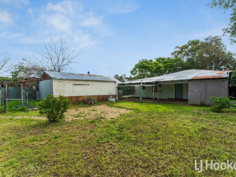 84 Dorothy Street, Gosnells WA 6110