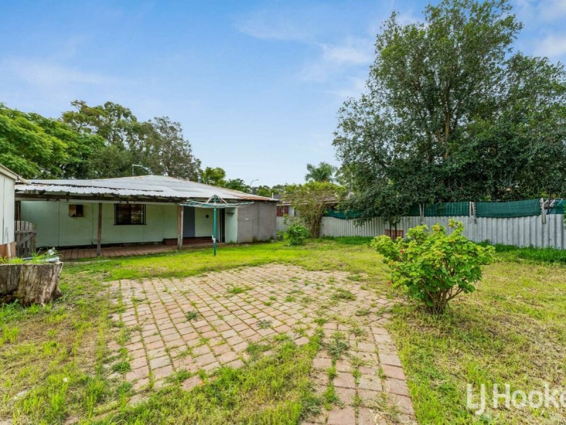 84 Dorothy Street, Gosnells WA 6110