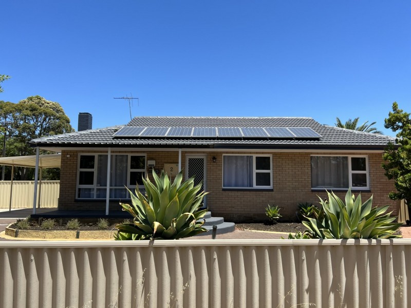 2 Probert Road, Thornlie WA 6108