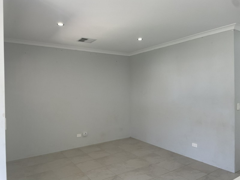 94a Westfield Road, Kelmscott WA 6111